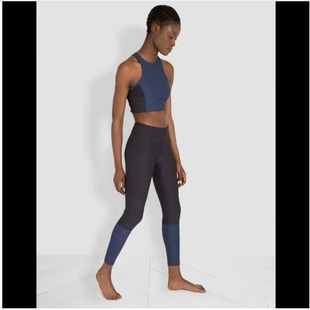Outdoor Voices black and blue leggings